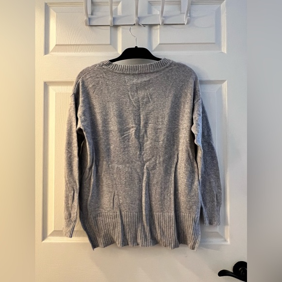 Old navy knitted sweater - Picture 2 of 3